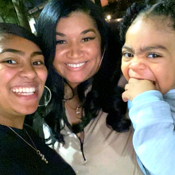 Meet your Posher, Veronica - Picture 1 of 1